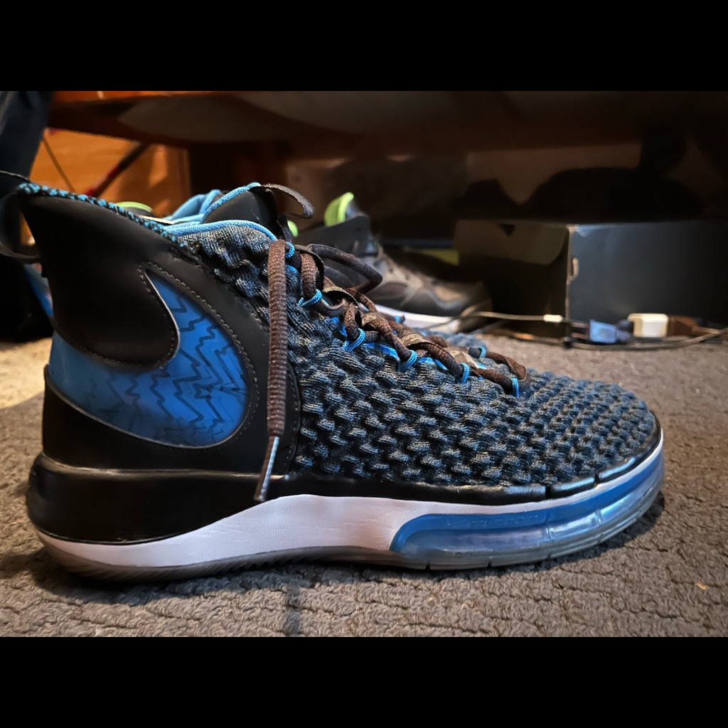 Nike Alphadunks